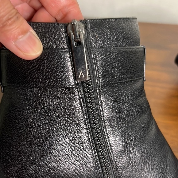 Aquatalia Women's Vanie Weatherproof Leather Booties size 8.5 - Picture 7 of 12